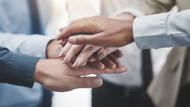 Mitarbeiterinnen und Mitarbeiter von United Initiators