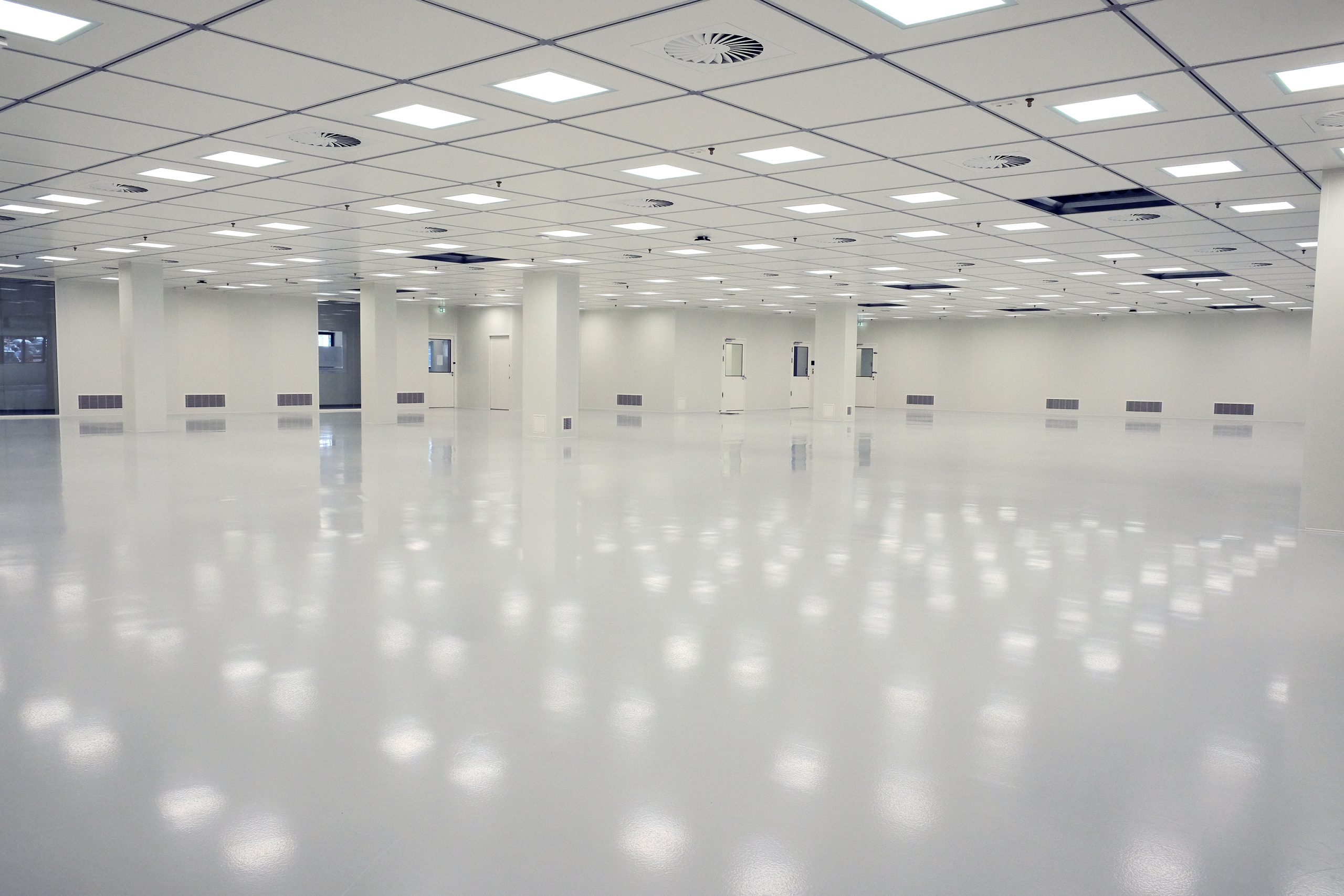 Cleanroom luminaires Precitec Gaggenau (2)