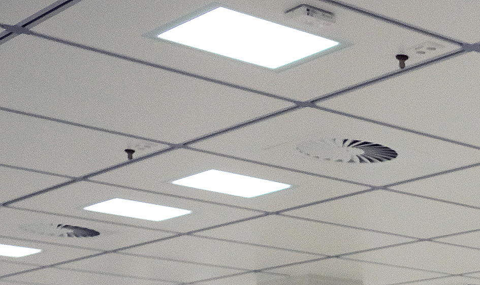 Easy Clean cleanroom luminaire