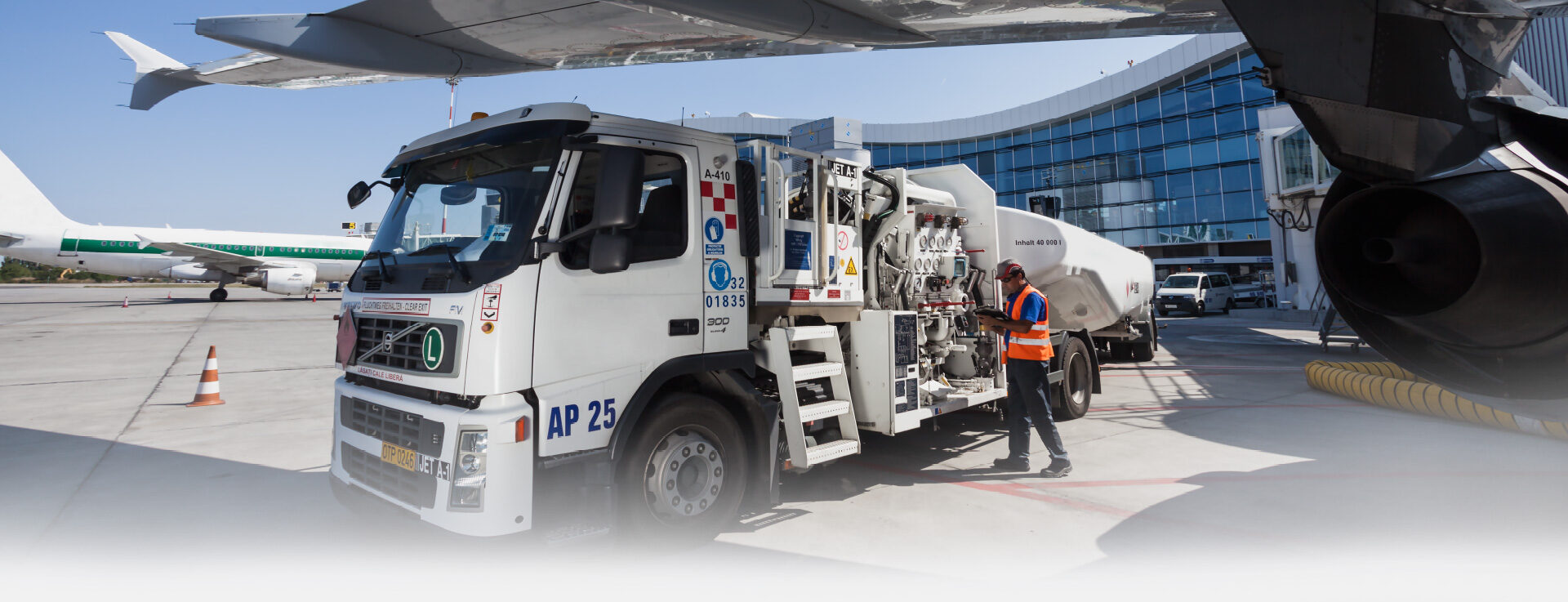 Airfield Tanker Vehicles