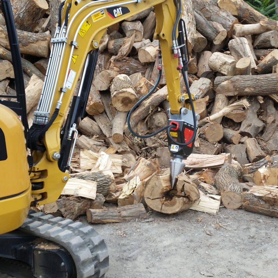 S2 Kegelspalter im Einsatz im Forstbetrieb