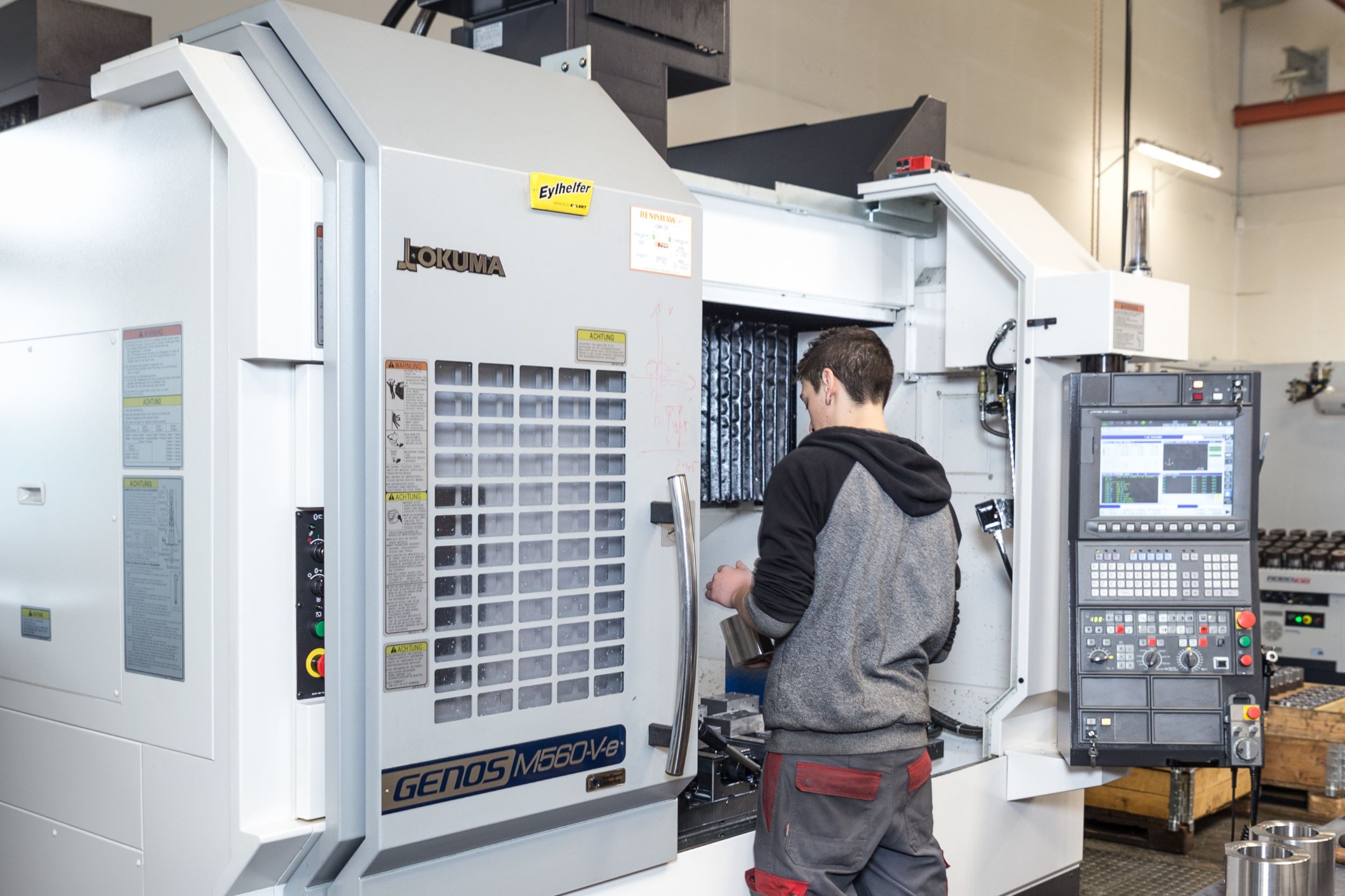 Okuma Genos M560 in der Frästechnik