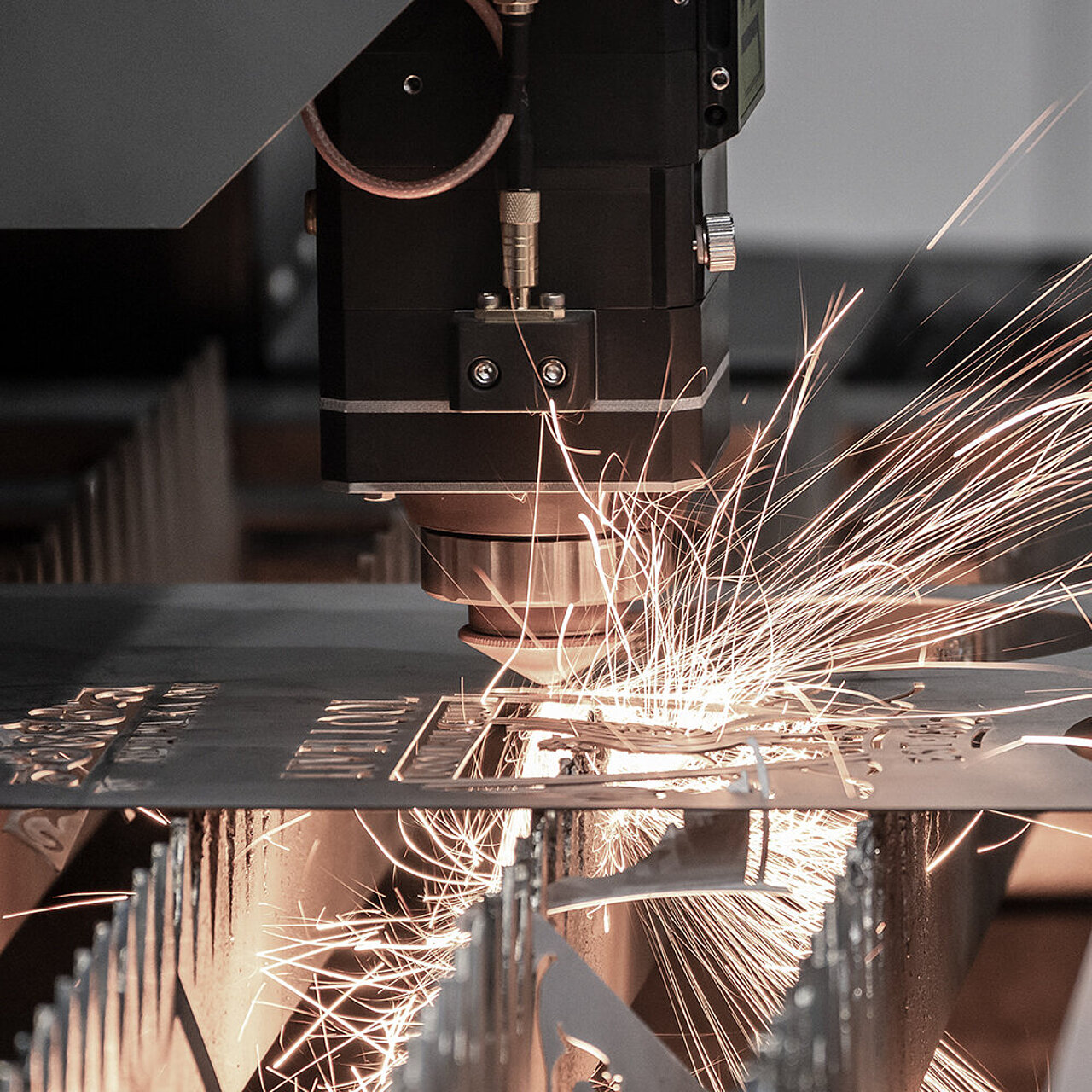 Laserbeschnittenes Bauteil