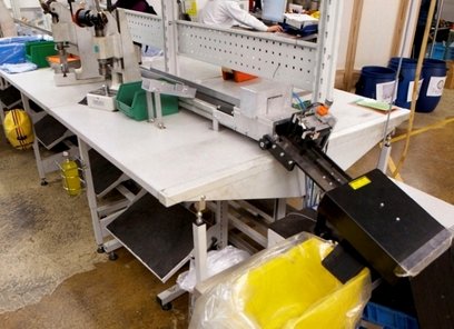 Transportband mit automatischer Prüfung