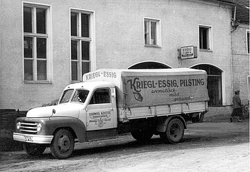 Essig-Fahrzeug – werkseigener Tankzug