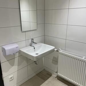 Waschtisch, Sporthalle Pattensen