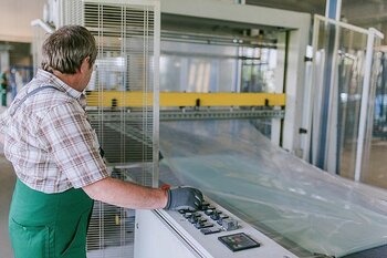 Sandgestrahlte Glasscheiben