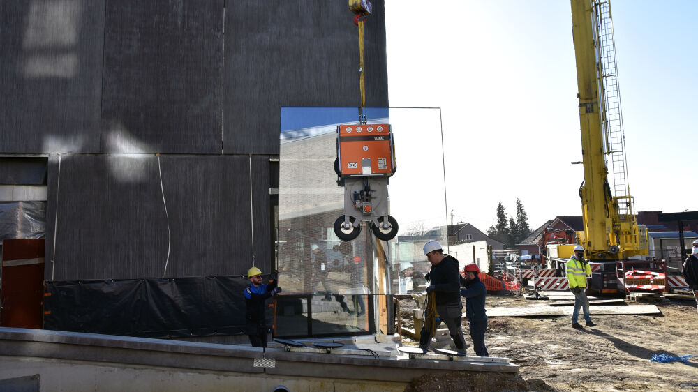 VIAVAC GBH – Glassauger mit Dreh-/Kippfunktion