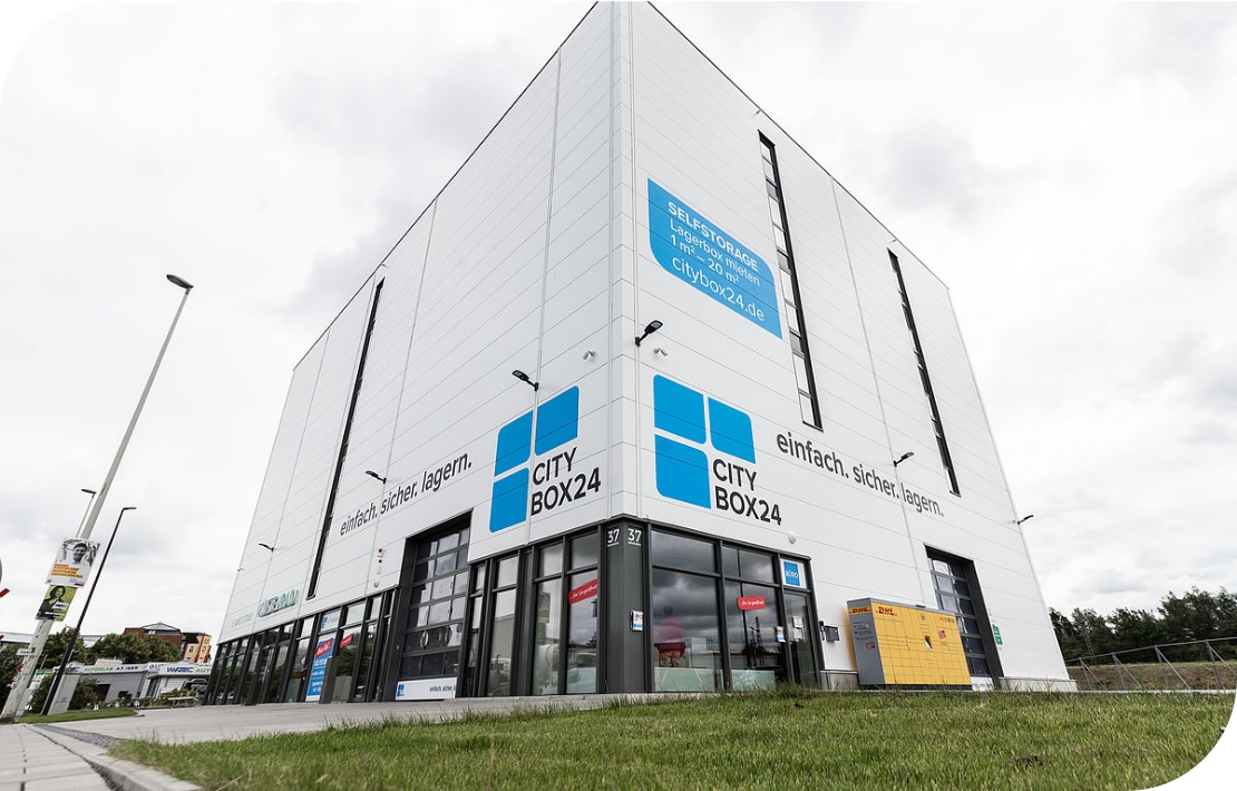 Moderner Selfstorage-Neubau