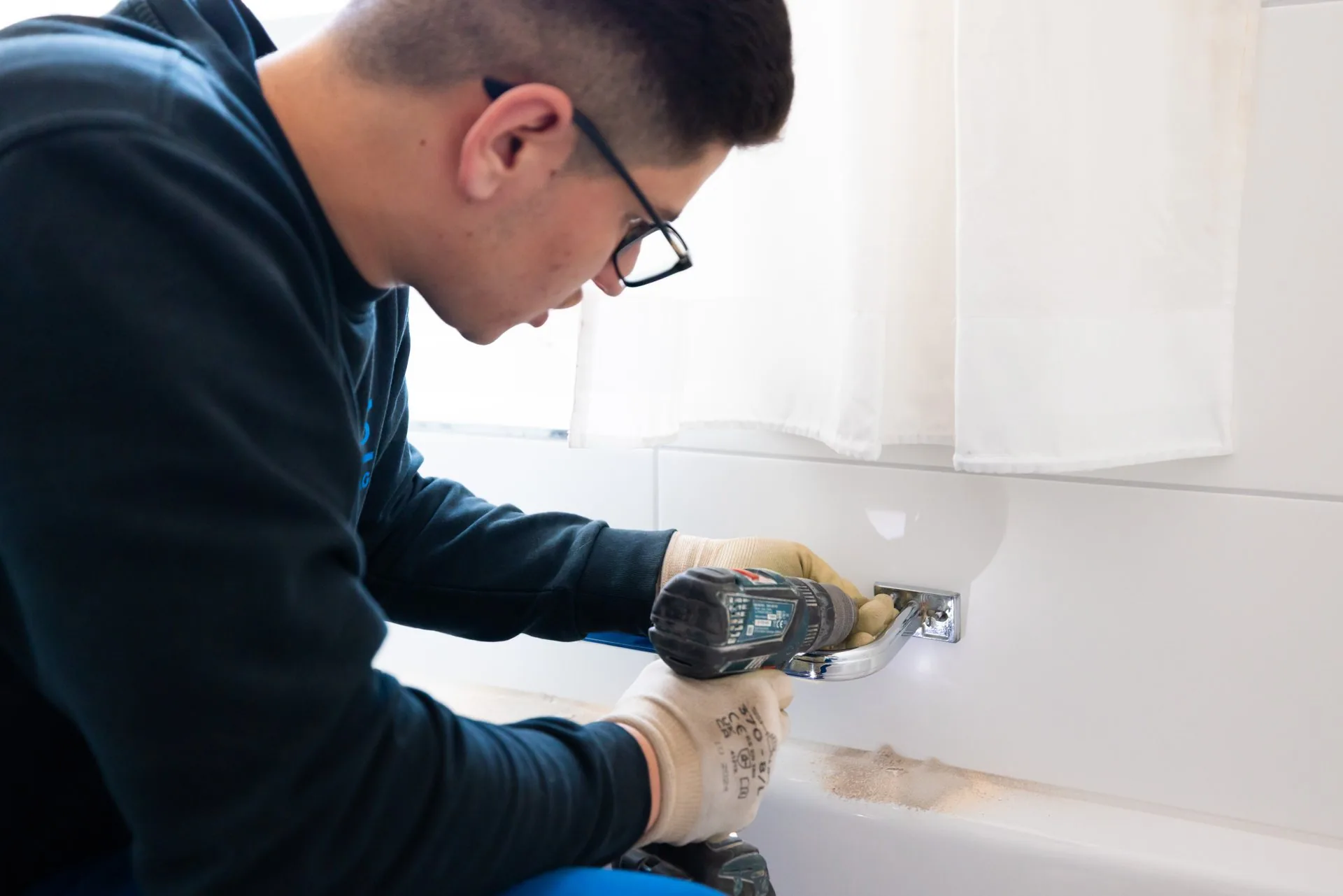 Sanitär-Reparatur und Notfall-Service