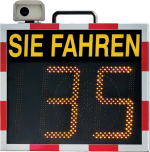 viaspeedcam – innerbetriebliche Geschwindigkeitsüberwachung