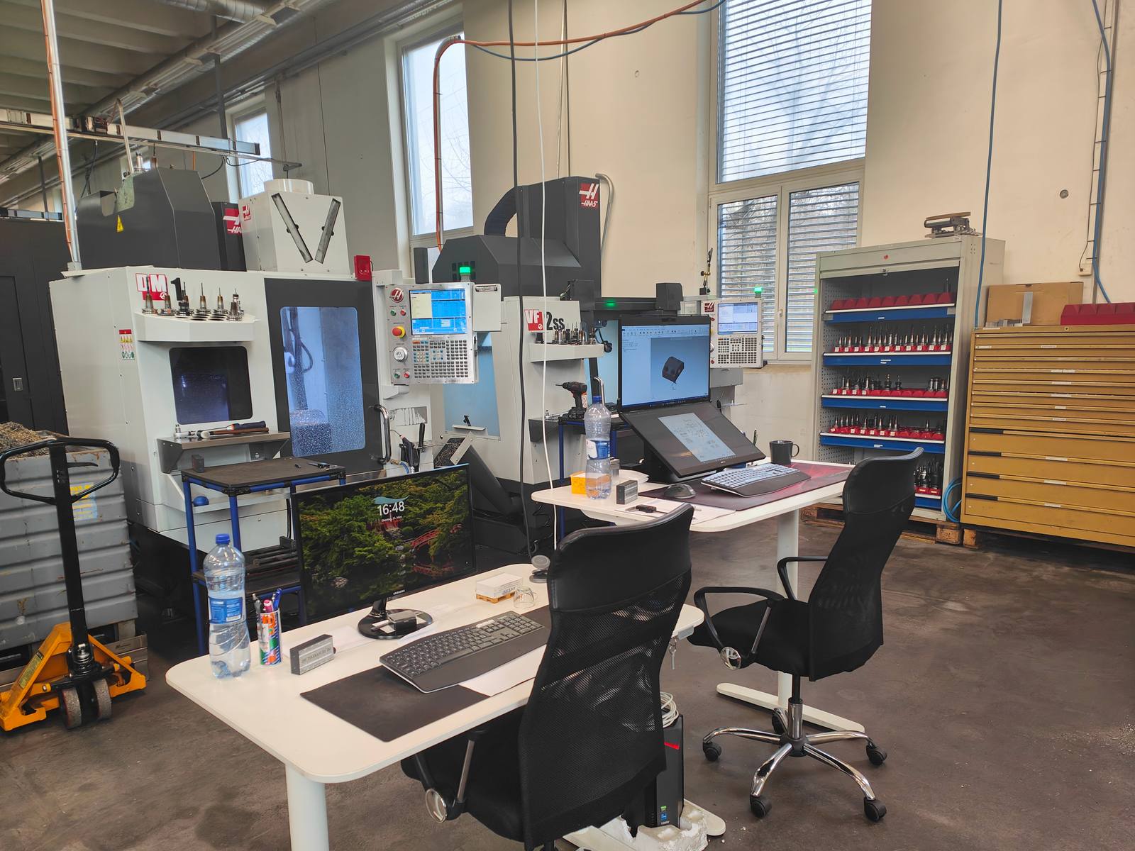 CNC-Fertigung bei der KEMWE AG in Veltheim