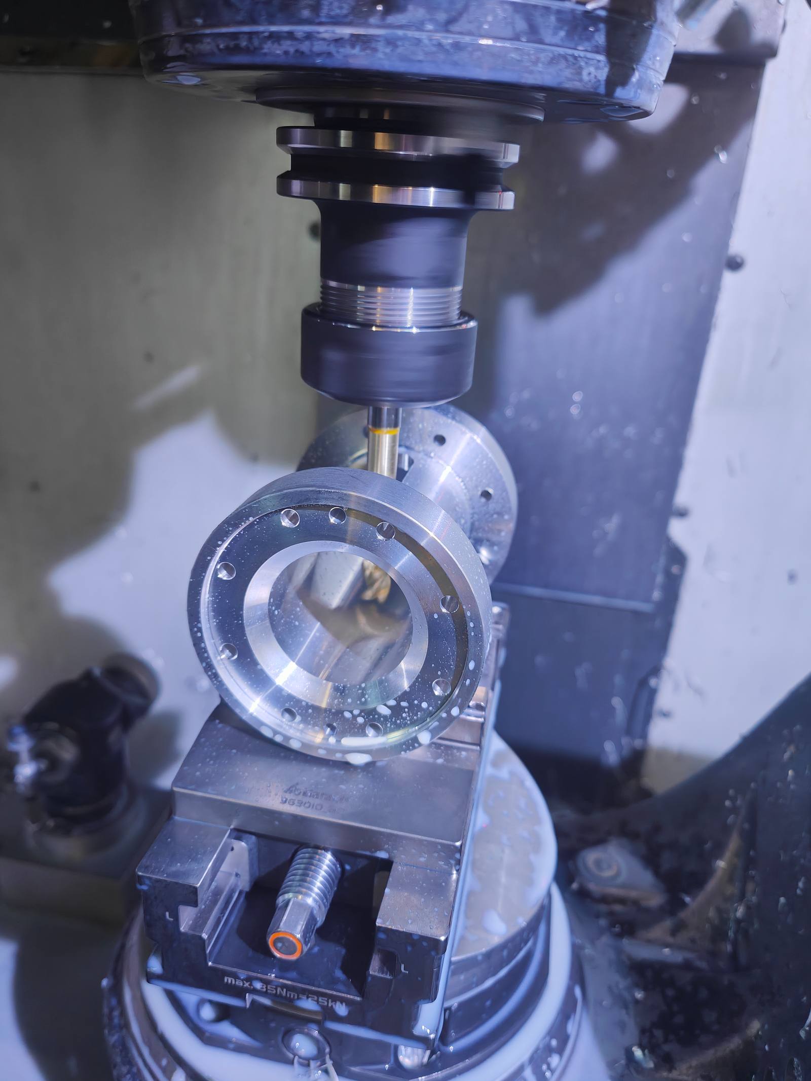 Gefrästes Aluminiumbauteil