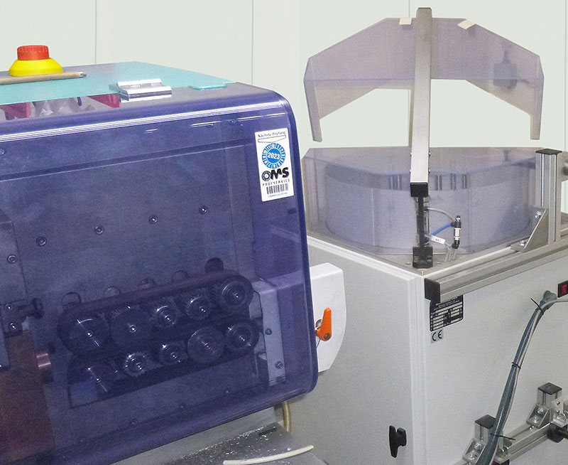 Ablängmaschine mit Aufwickler