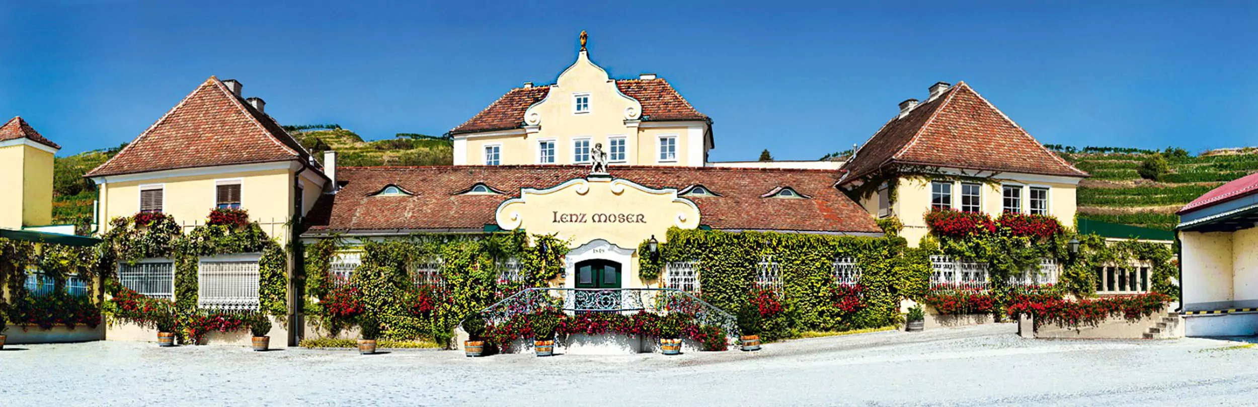 Weinkellerei Lenz Moser