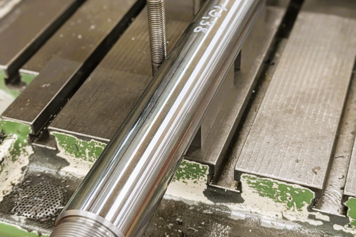 Reparierte Kolbenstange eines Hydraulikzylinders