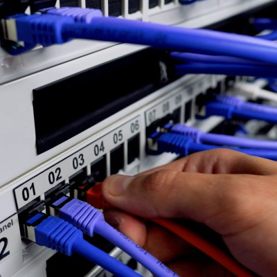 IT & Telekommunikation