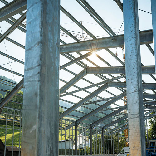 Stahlkonstruktion Hallenbau