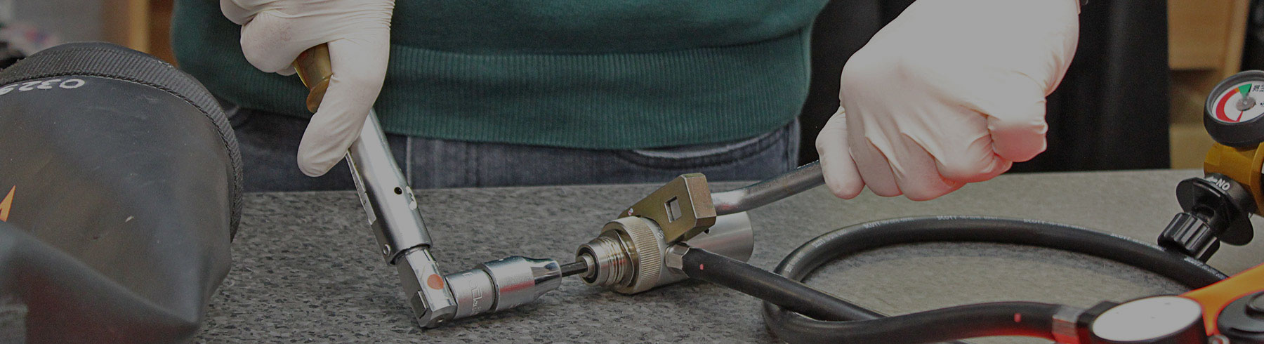 Wartung von Atemschutz-, Gaswarn- und Rettungsgeräten