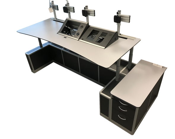 Sitz-Steh-Leitstellentisch (com-desk)