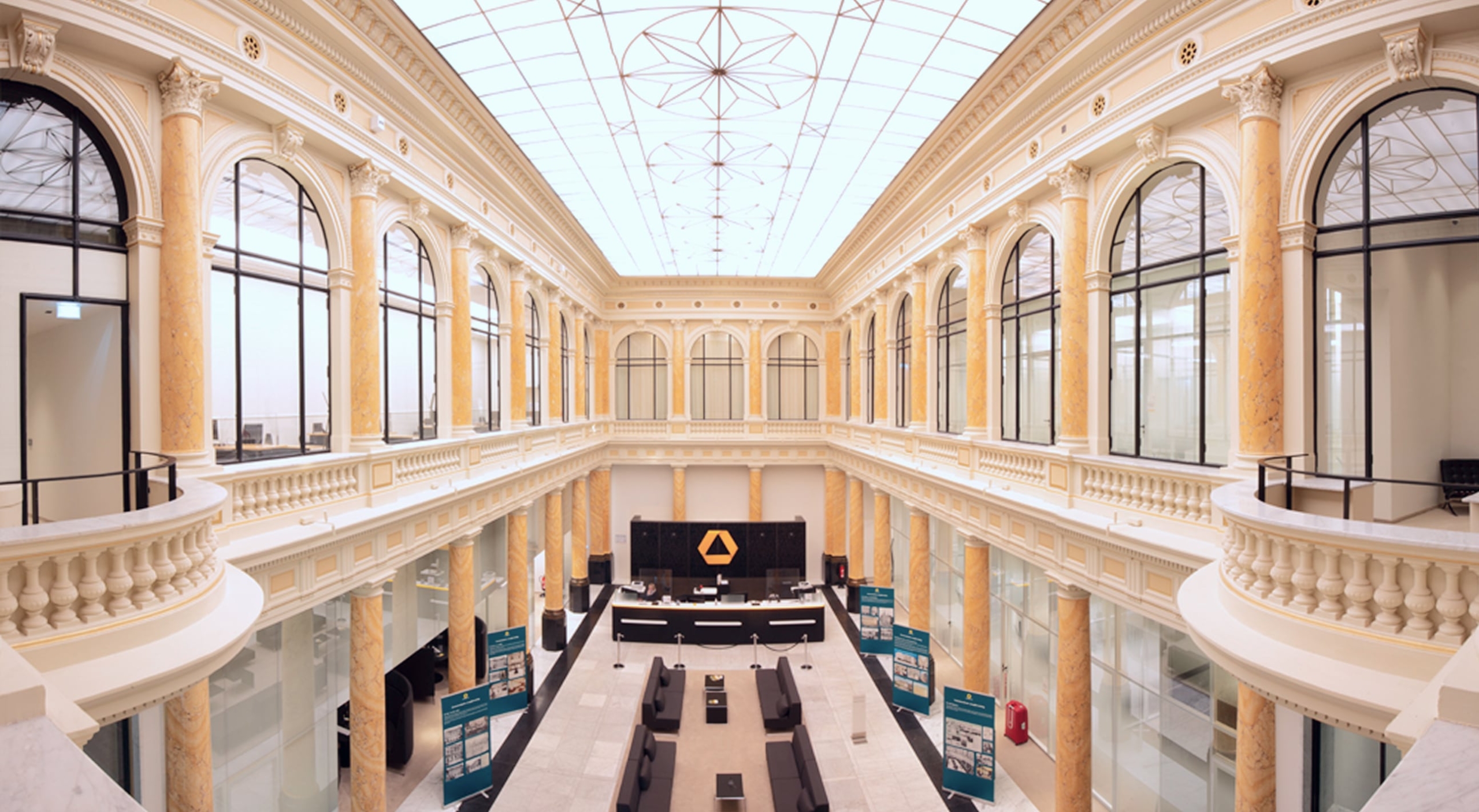 Structural Glazing System 700