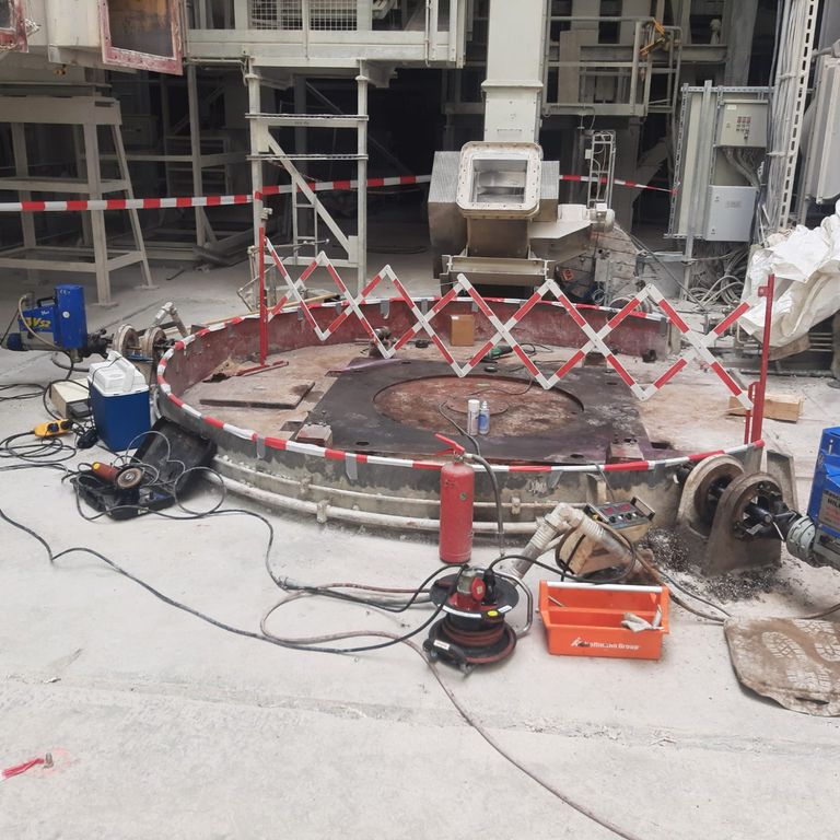 Reconditioning of bearing bores