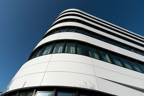 Maßgeschneiderte Fassadenlösungen mit ALUCOBOND®