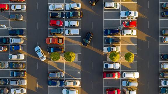Induktive Stromversorgung und Ladung für die Automobilindustrie