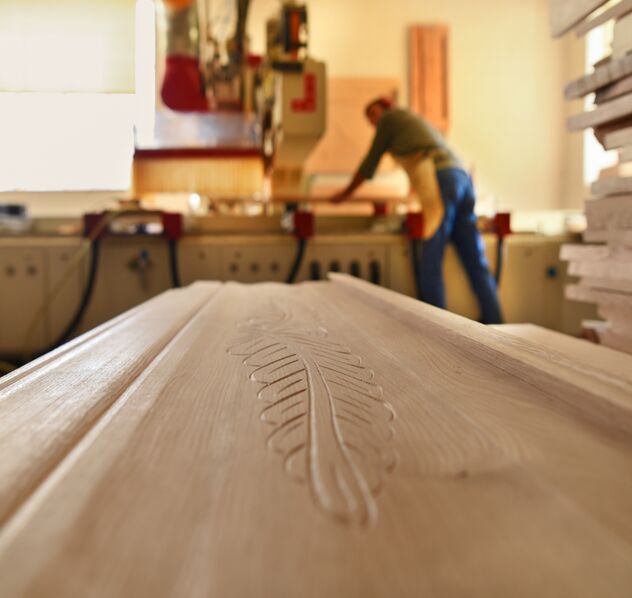 Unser Handwerk: Fertigung in Tischler-Tradition