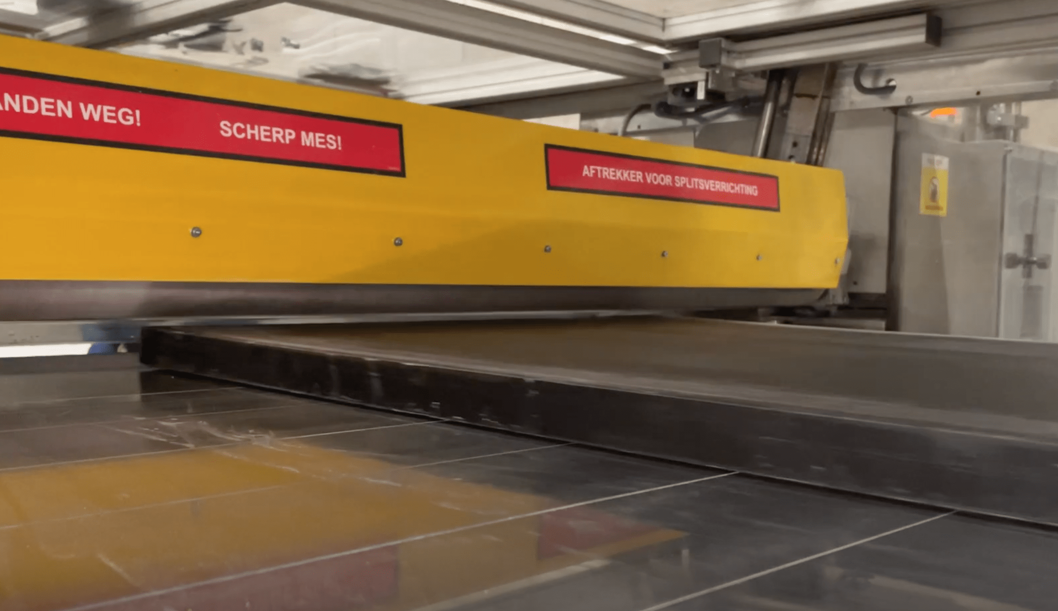 Splitten von PE-Schaum