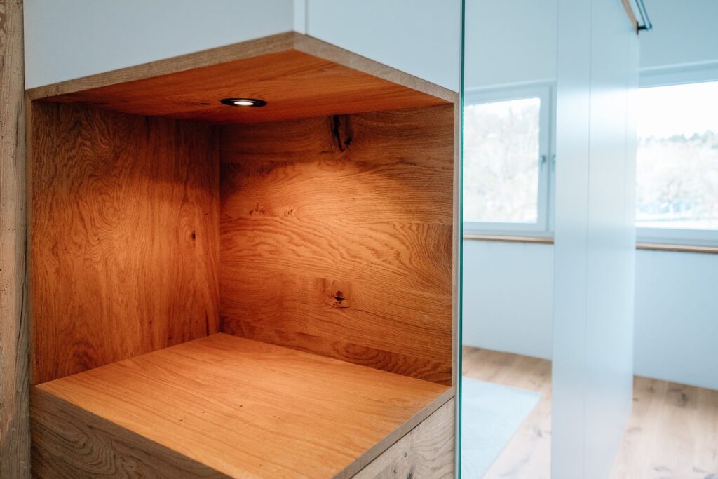 Sauna mit Thermoespe-Verkleidung