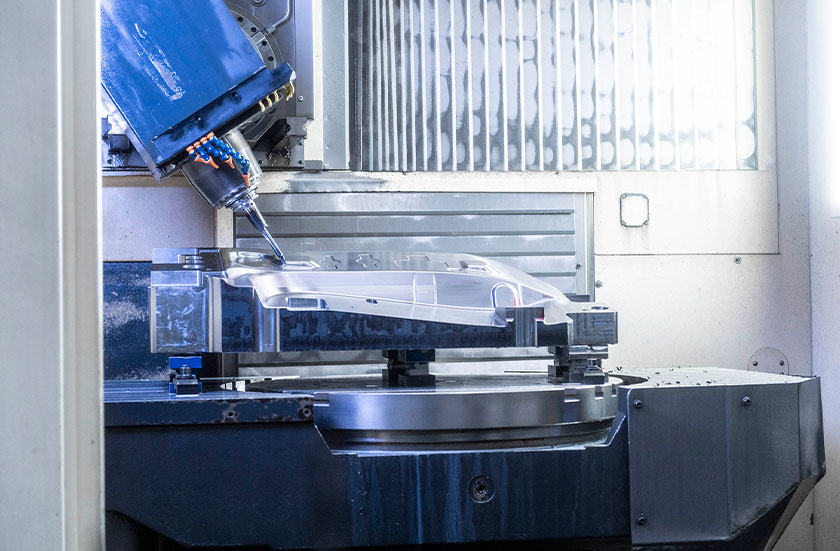 Hochpräziser Werkzeugbau bei WINtec Tooling