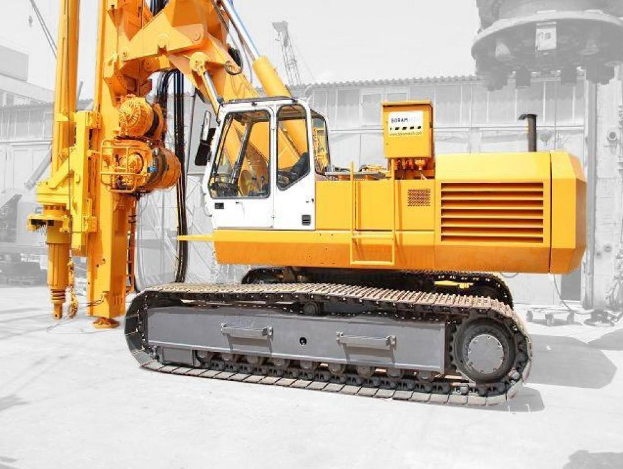 Crawler Crane Liebherr HS 843 HD