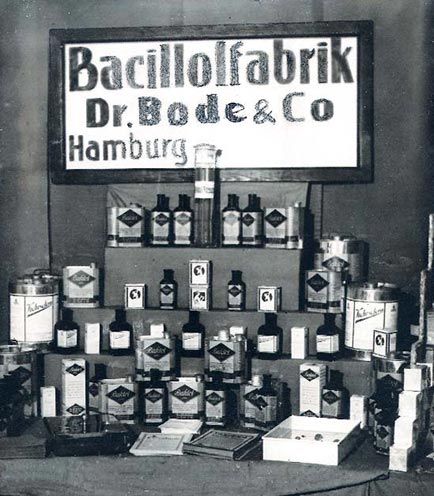 Ausgeweitete Produktpalette mit Baktol® und Baktolan® (1930er Jahre)