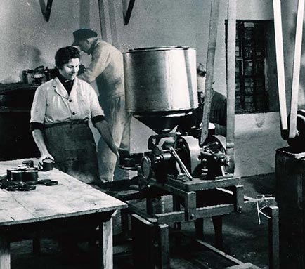 Gründung der Bacillolfabrik Dr. Bode & Co. durch Apotheker Dr. Kurt Bode (1924)