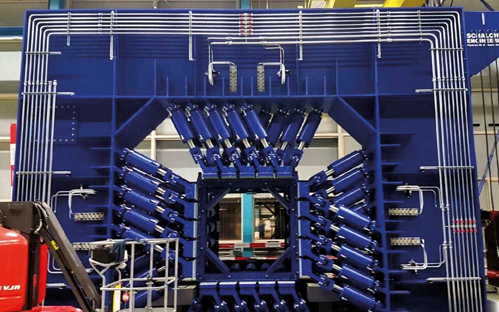 Hydraulische Materialprüfanlage (Prüfstand ETH Zürich LUSET)