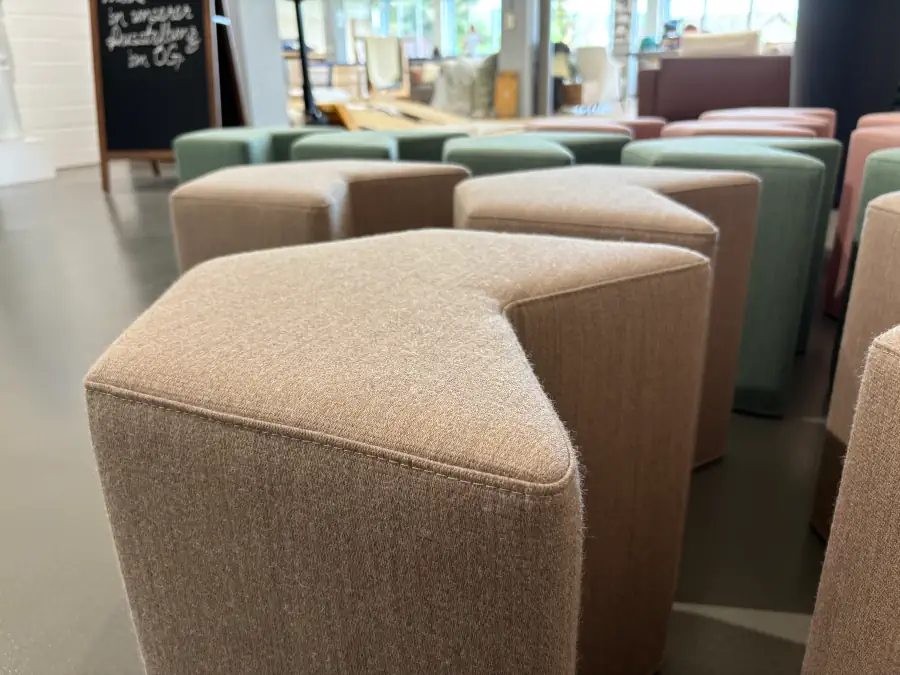 Hocker nach Mass