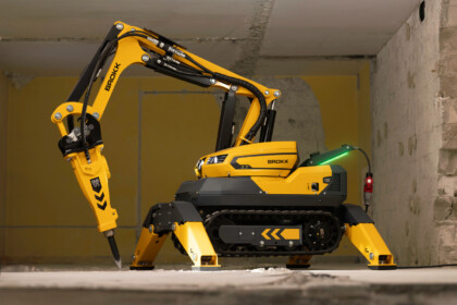 Brokk 130+ bei Abbrucharbeiten