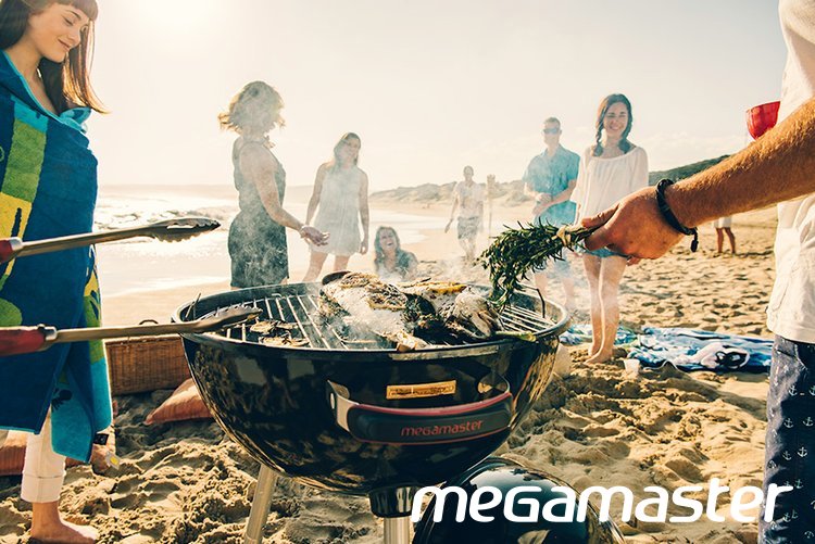 Megamaster-Grill am Strand