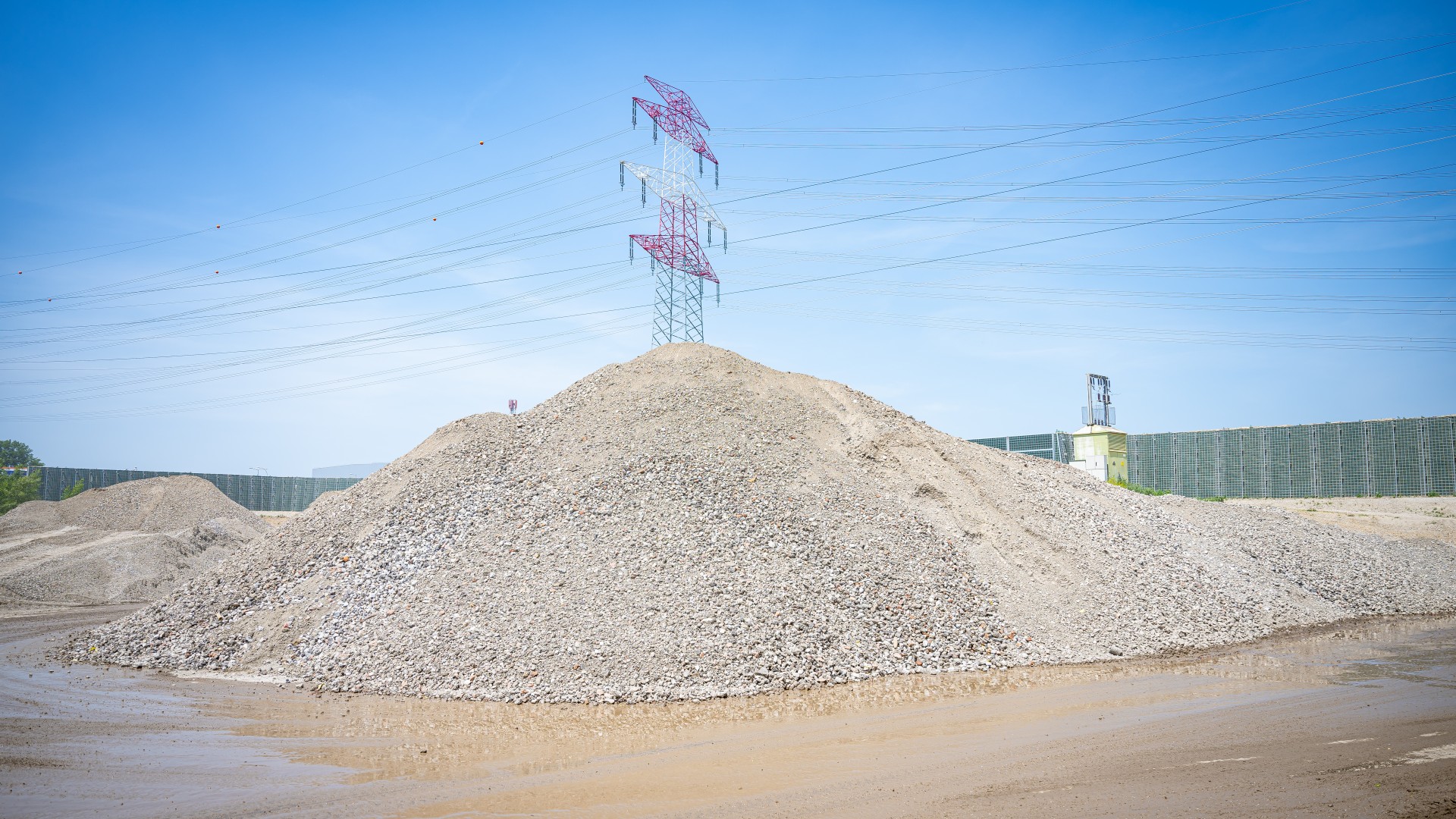 Natural aggregate RK