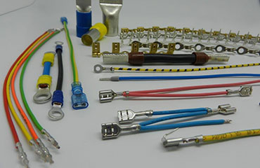 Kabel & Stecker verschiedener Hersteller