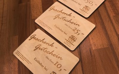 Geschenkgutschein aus Holz