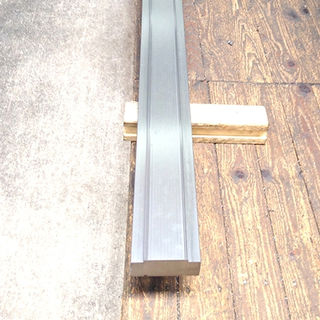 Machining of long and bulky workpieces