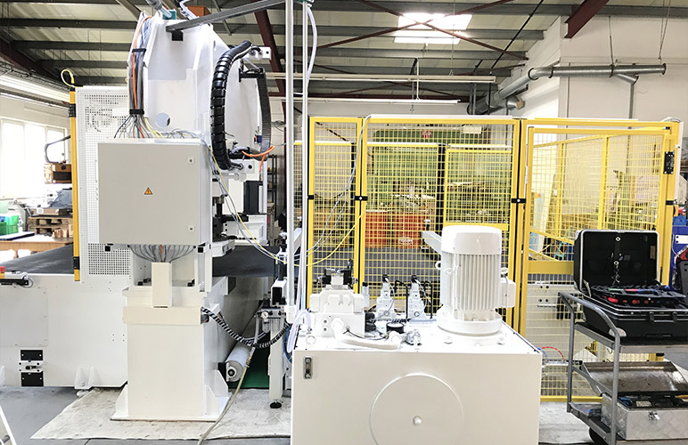 Automatische CNC-Karrenbalkenstanze Schön 2071A