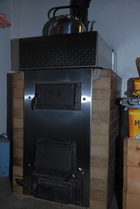 Überholte 100-jährige Schrotmühle der Brauerei Riegele