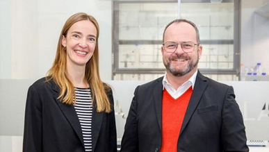 Dr. Stefanie Krieger, Geschäftsführerin LAUDA Medical, mit Dr. Gunther Wobser