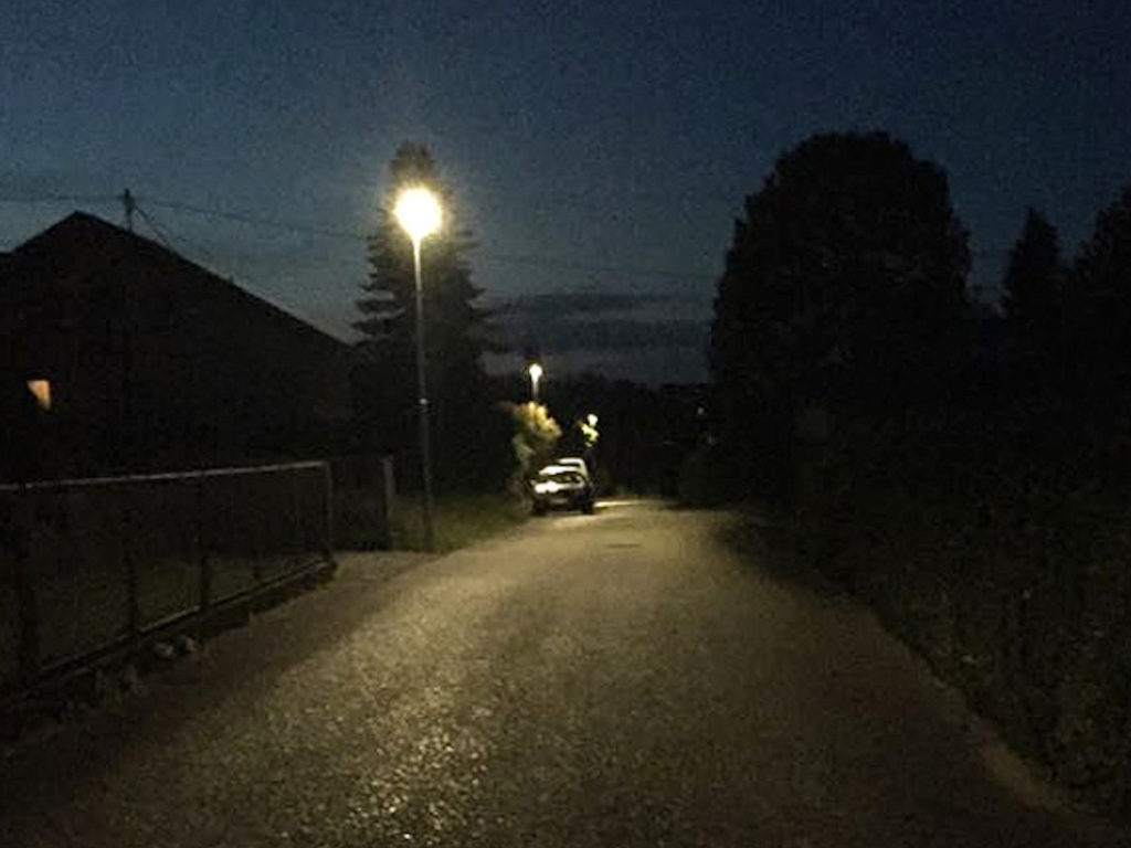 LED Platzbeleuchtung mit Mast