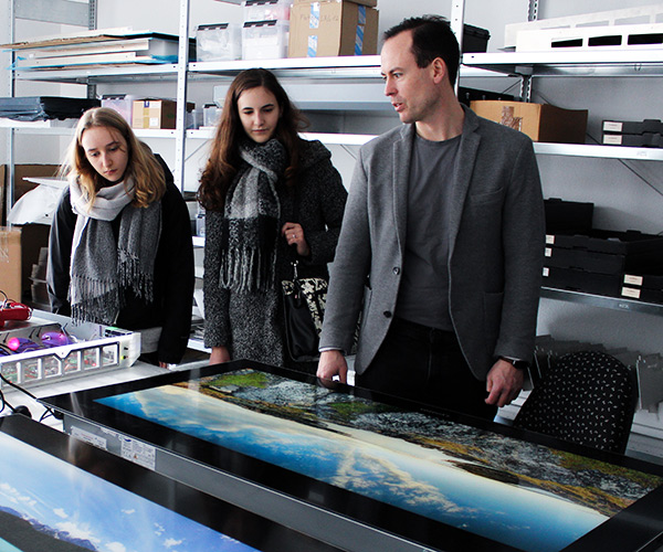 Blick in die Produktion bei Lynatox in Luisenthal