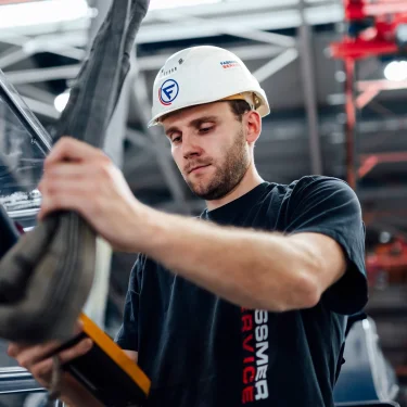Service-Mitarbeiter auf der Werft