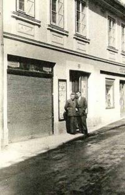 Firmengründung 1916